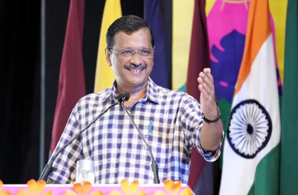Can Arvind Kejriwal change the bad system in India?
